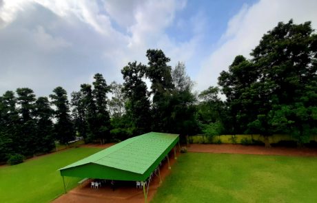 green-room-lawn